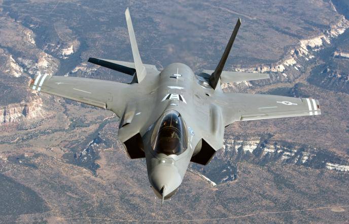 Eron mudofaa tizimi urushda ilk bor AQSHning F-35 qiruvchisiga zarba berdi (video)